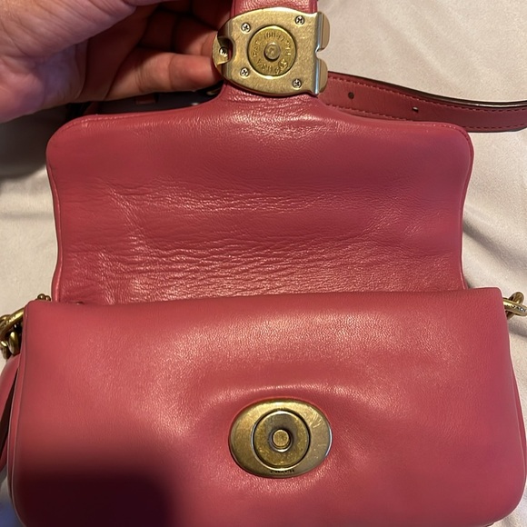 Coach Pink Tabby Pillow 18 - Picture 5 of 5